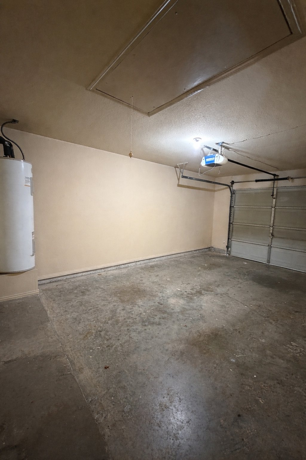 Building Photo - 5801 Swords Dr