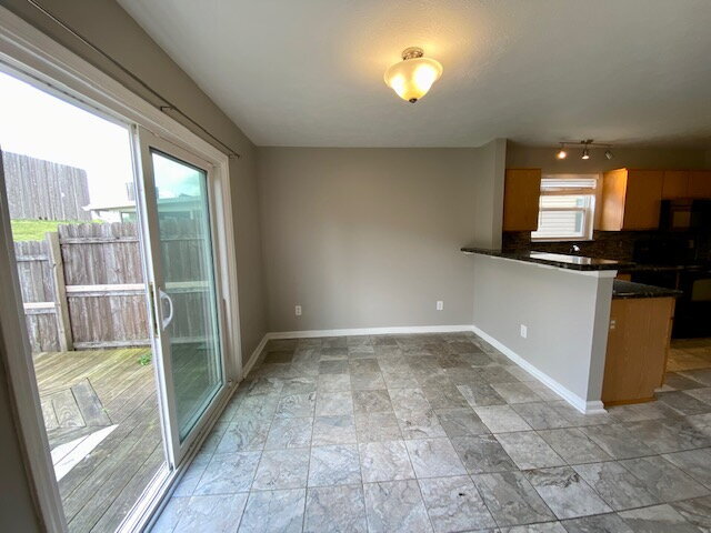 Building Photo - Welcome home to this stunning 3-bedroom, 2.5-bath residence in the desirable Meridian Place neigh...