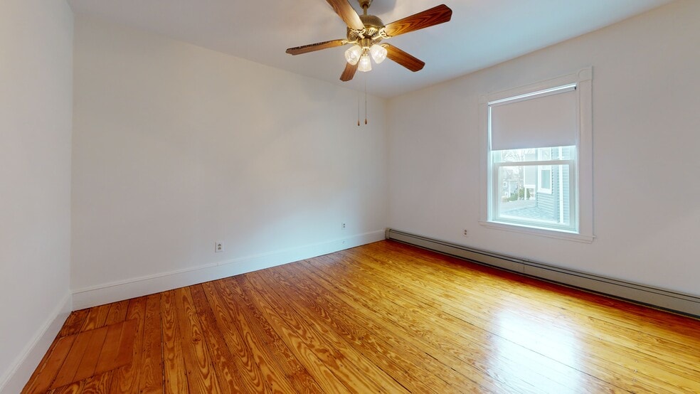 Building Photo - 66 Sagamore Ave