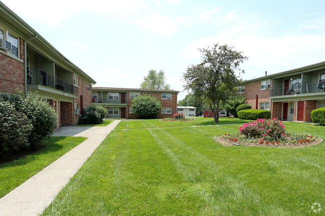 Building Photo - The Dawn Run Apartments