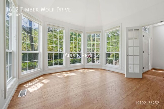 Building Photo - 1612 Timber Wolf Dr