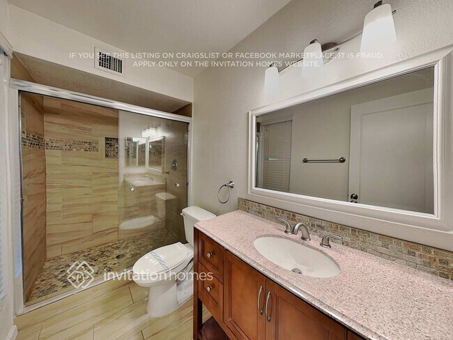 Building Photo - 2831 S Don Luis Cir