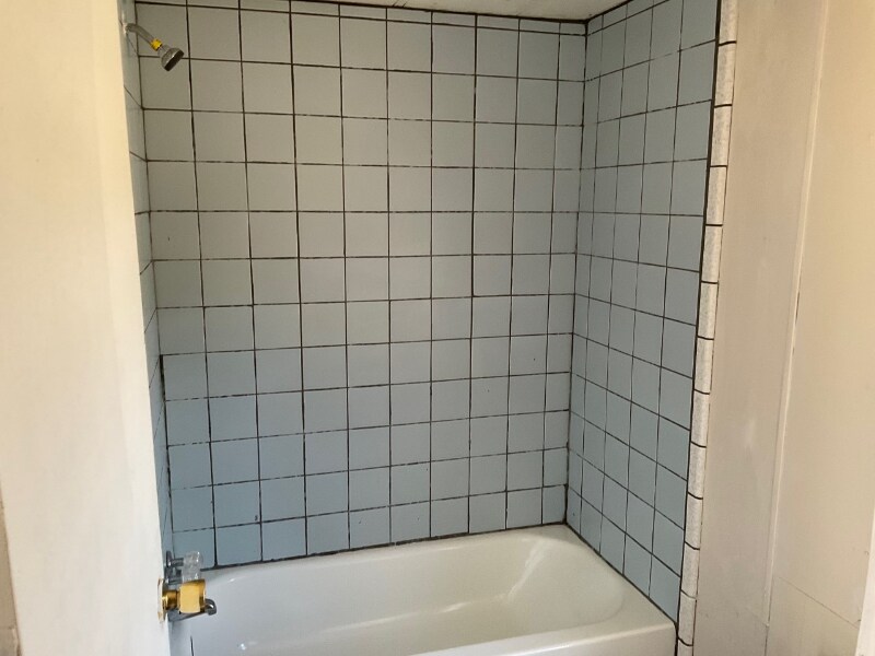 Building Photo - 570 Lorena Meadows Dr