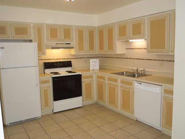 Building Photo - York County Tabb District Townhome.