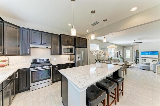 Building Photo - 6739 Haverhill Ct