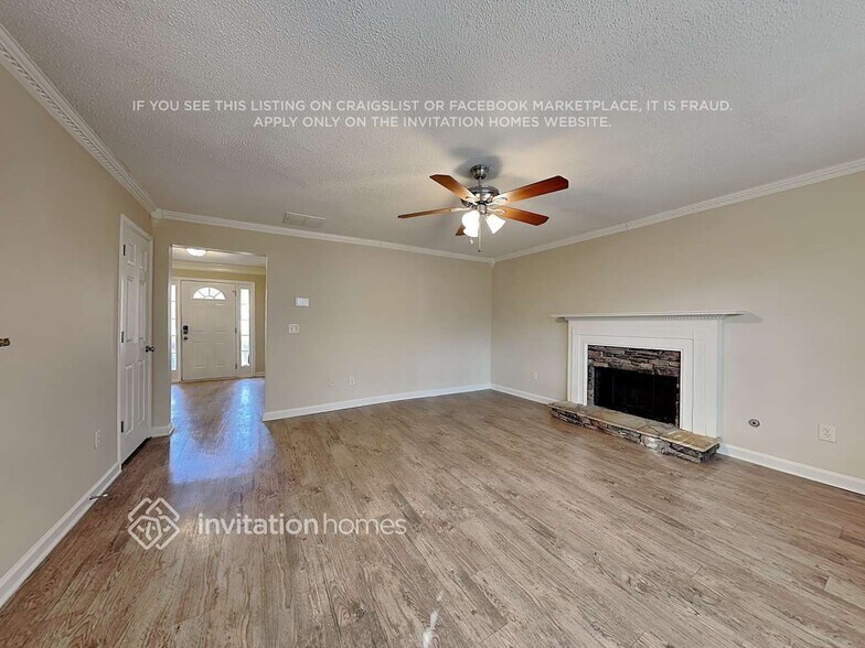 Building Photo - 4017 St George Walk SW