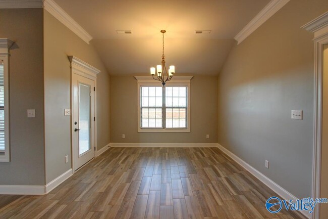 Building Photo - 13451 Callaway Dr
