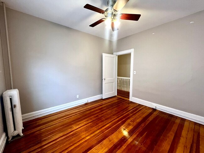 Building Photo - 20 Winslow Rd