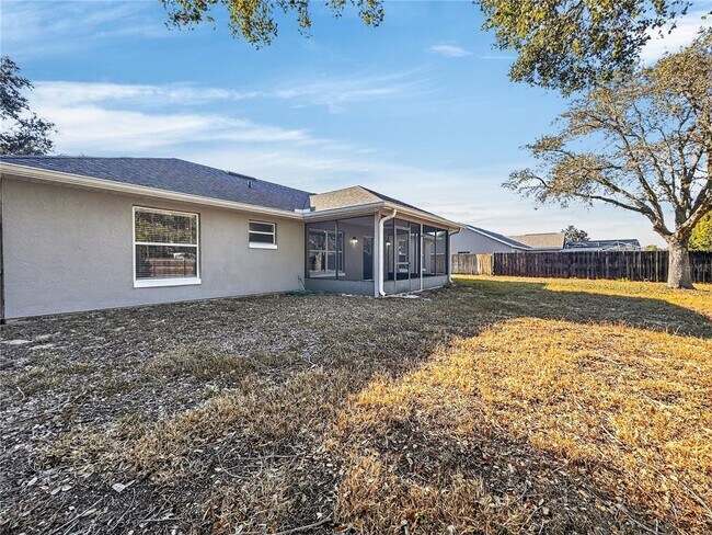 Building Photo - 14309 Golden View Dr