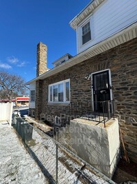 Building Photo - 9132 West Chester Pike