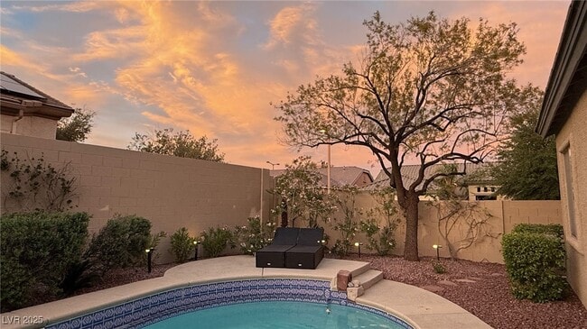 Building Photo - 10640 Warrior Ct
