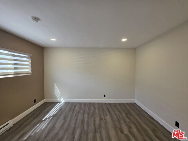 Building Photo - 2228 20th St