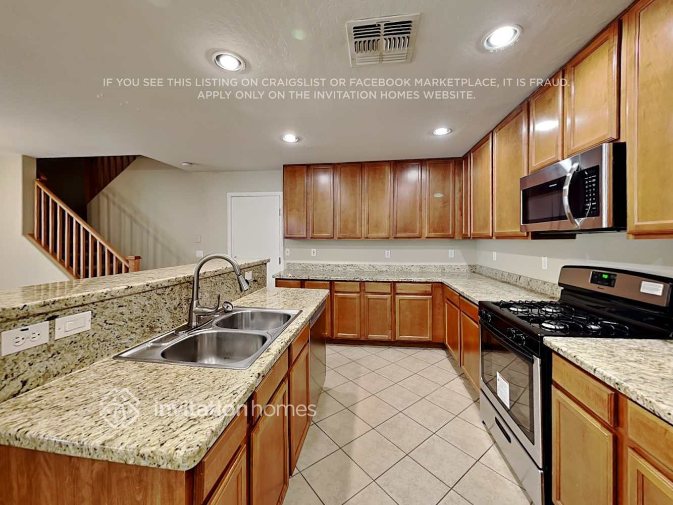 Building Photo - 3895 E Jasper Dr