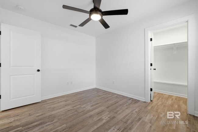 Building Photo - 22771 Racine St