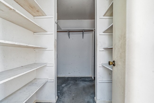 Building Photo - 13139 Birch Grove Dr