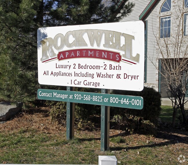 Rockwell Apartments 310320 W Rockwell Ave Fort Atkinson WI 53538
