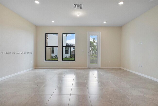 Building Photo - 2108 Appleton Cir N