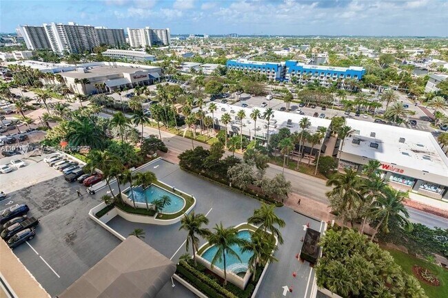 Building Photo - 3900 Galt Ocean Dr