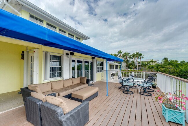 Building Photo - 45 Mutiny Pl