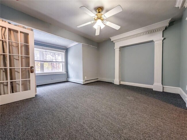 Building Photo - 1425 Manville Rd