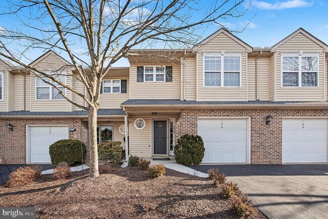 Building Photo - 156 Sparrow Rd