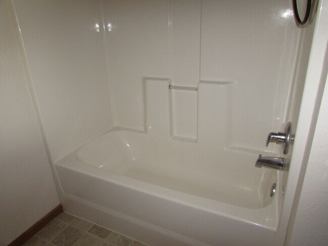 Building Photo - 7616-MF2-E4