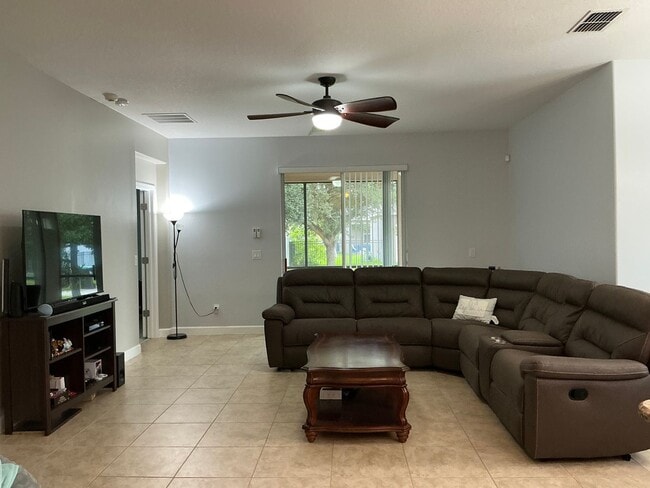 Building Photo - 15662 Signature Drive