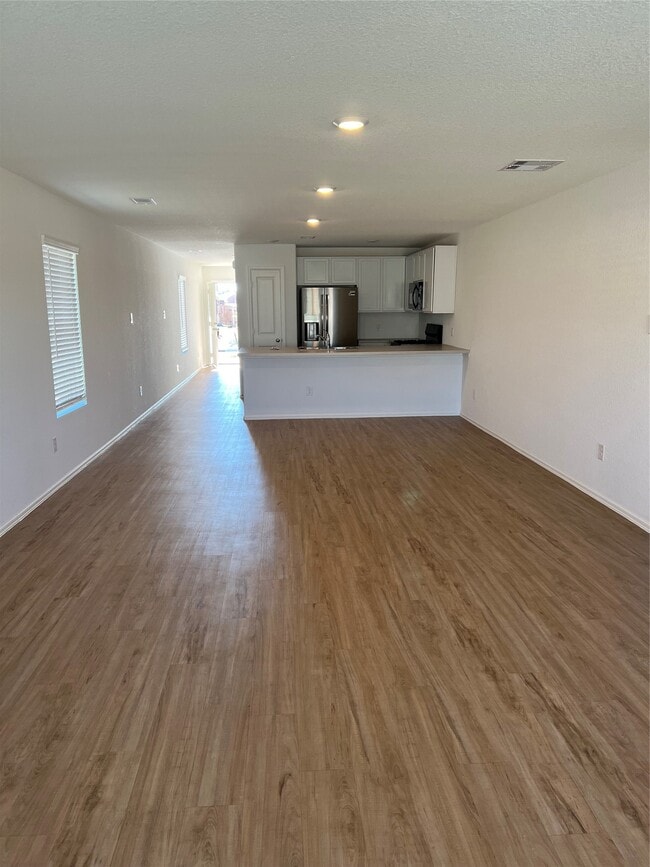 Building Photo - 27006 Winward Crk Trl