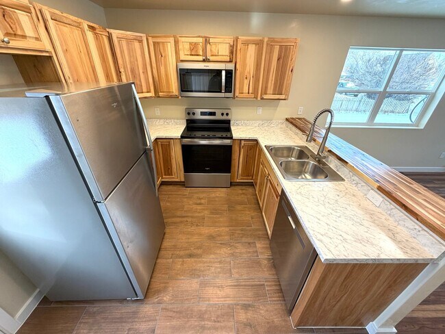 Building Photo - 1904 N Harris St