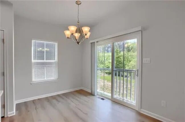 Building Photo - McConnell Trails 3 Bedroom, 2.5 Bathroom T...