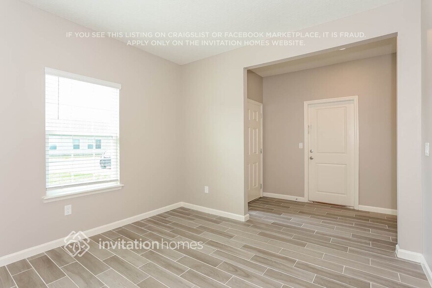 Building Photo - 9914 Lemon Grass Ln