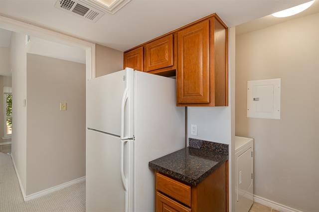 Building Photo - 1603 Marsh Ln
