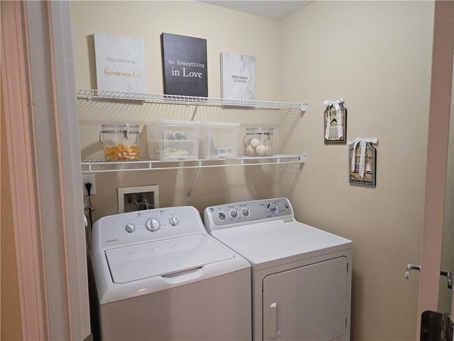 Building Photo - 50 Biscayne Dr NW