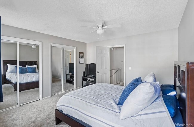 Building Photo - Charming Townhome for Rent in Timber Lake ...