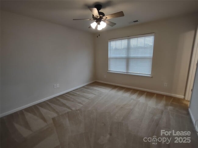 Building Photo - 7035 Jane Parks Way