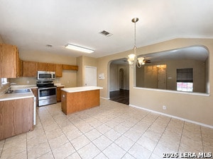 Building Photo - 7306 Kingsland Dr