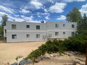 Building Photo - APPLY NOW- 333 Leroux G, Unit 8