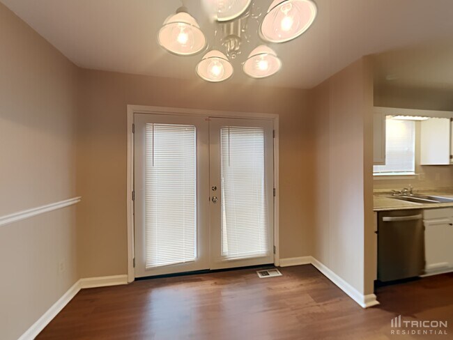 Building Photo - 1684 Watercrest Cir