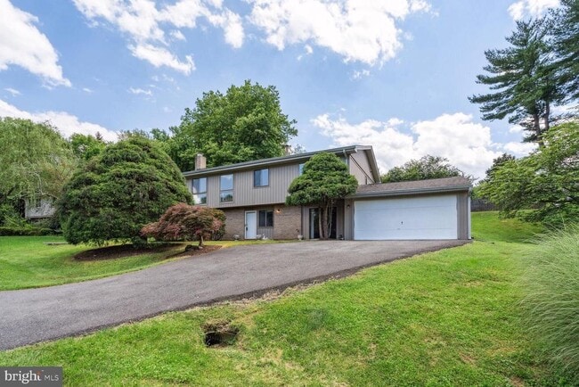 Building Photo - 11512 Alcinda Ln
