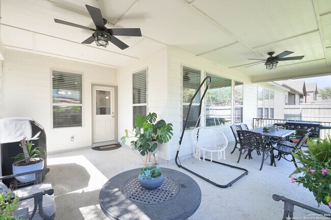 Building Photo - 446 Scenic Lullaby