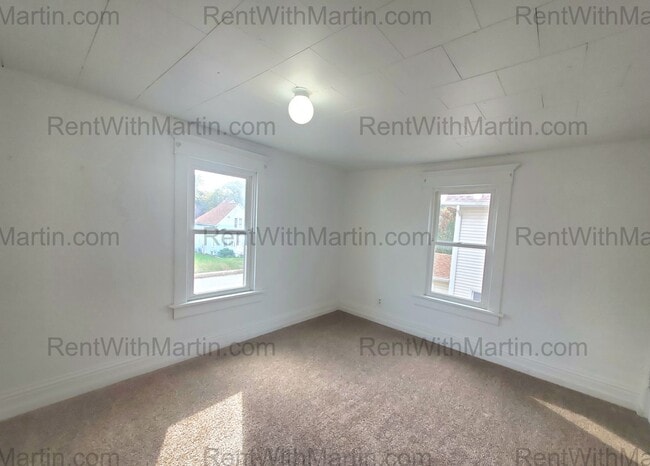 Building Photo - 1931 Franklin St