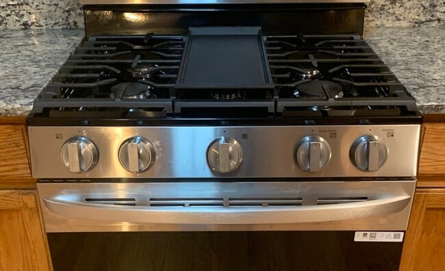 Building Photo - 1777 Concord Dr