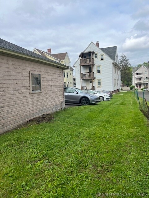 Building Photo - 131 S Highland St