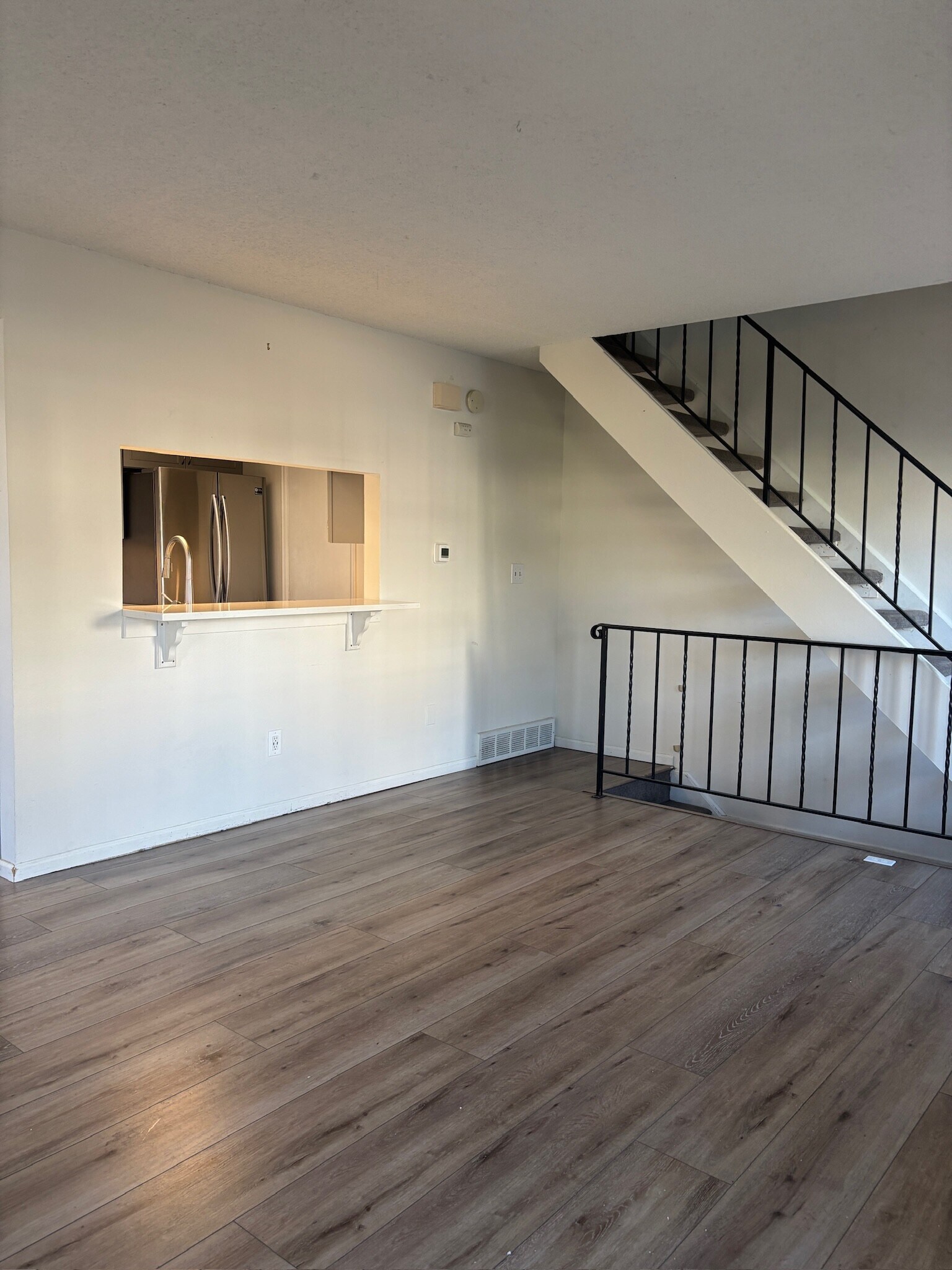 Building Photo - 22 Amesbury St