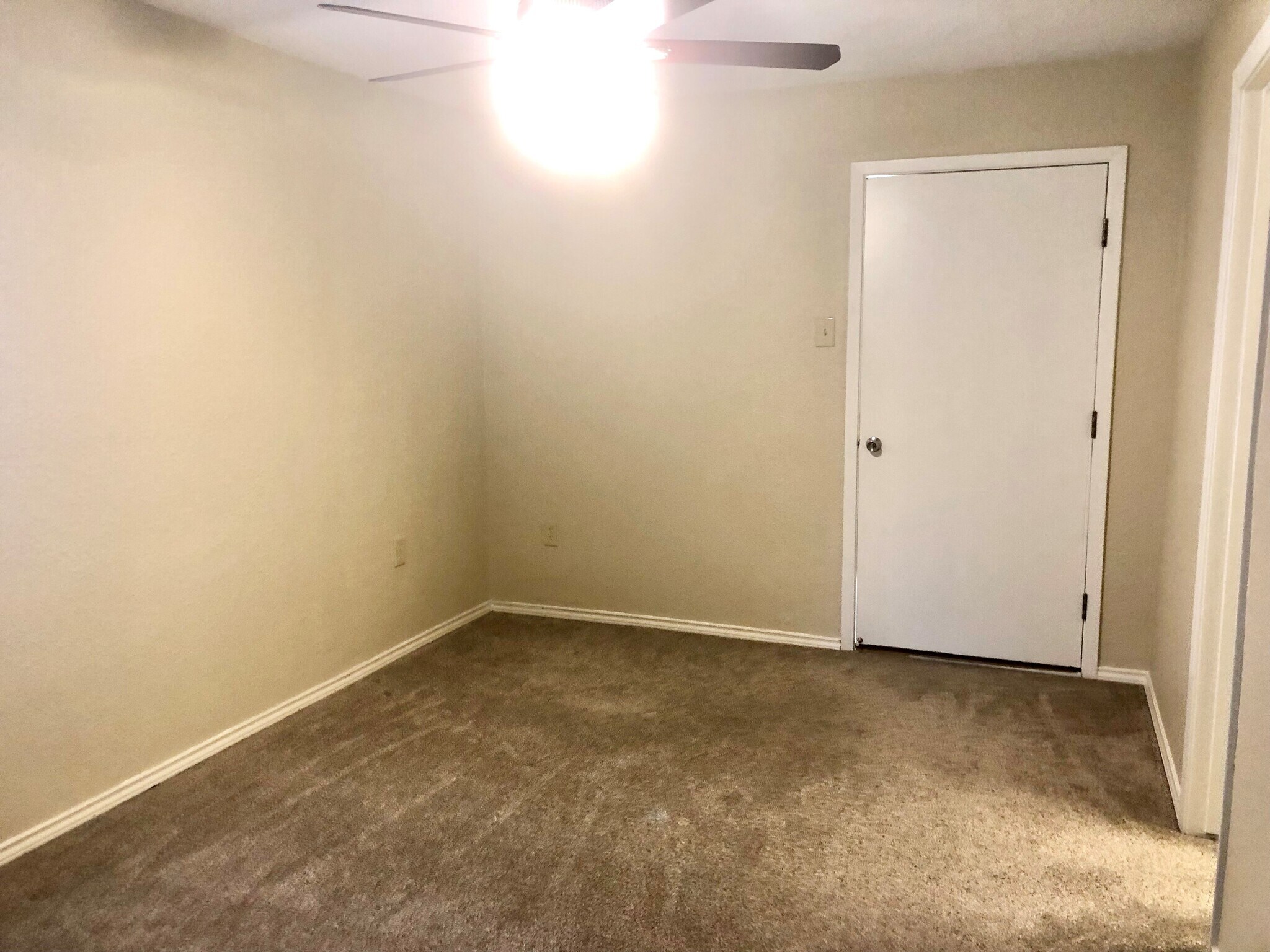 Building Photo - 1205 Fairfield St