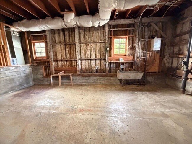 Building Photo - 3356/3372/3376 Franklin Ave.