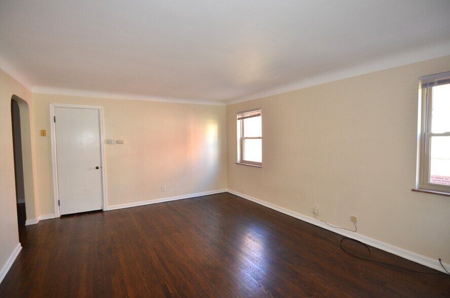 Building Photo - 6235 Cortelyou Ave