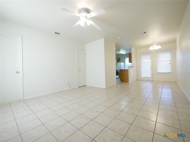 Building Photo - 1621 Inca Dr