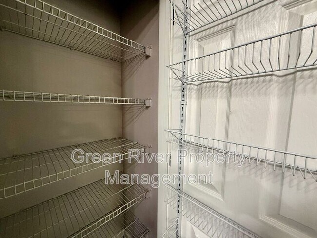 Building Photo - 11251 Campfield Dr