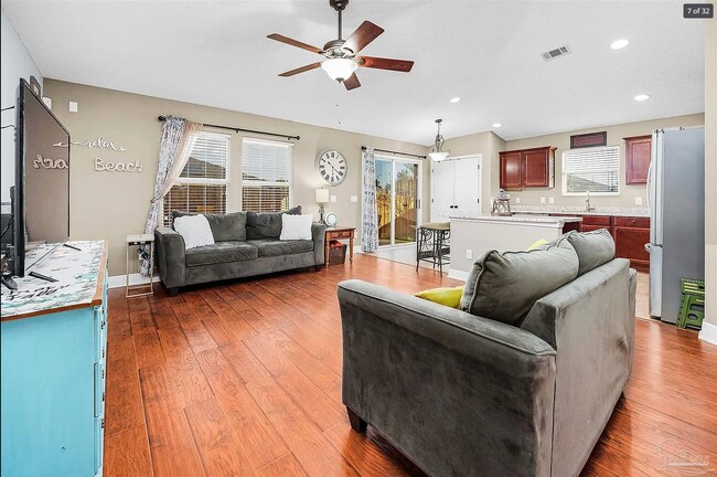 Building Photo - 4859 Hilarita Cir